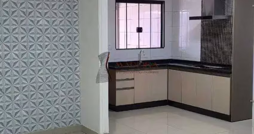 Casa com 3 quartos à venda no Jardim Licce, Maringá 