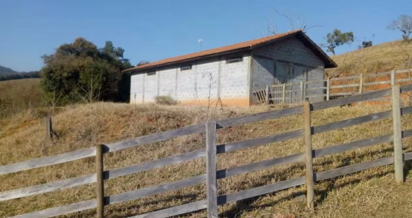 Fazenda à venda no Centro, Cambuí 