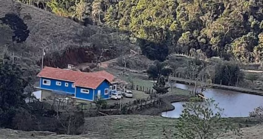 Chácara / sítio com 3 quartos à venda na Zona Rural, Jambeiro 
