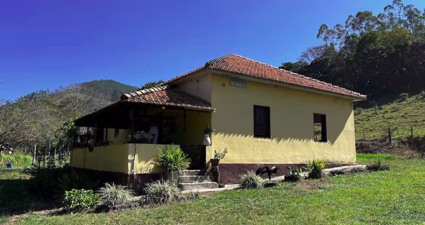 Fazenda com 1 sala à venda no Centro, Lorena 