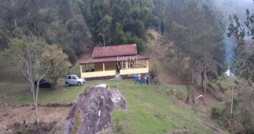 Chácara / sítio com 2 quartos à venda no Pavoeiro, Paraibuna 