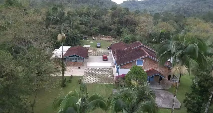 Chácara / sítio com 6 quartos à venda no Centro, Peruíbe 