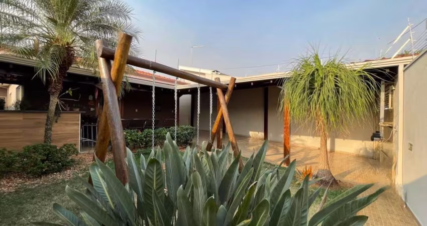Casa para Venda em Araraquara, Residencial Cambuy