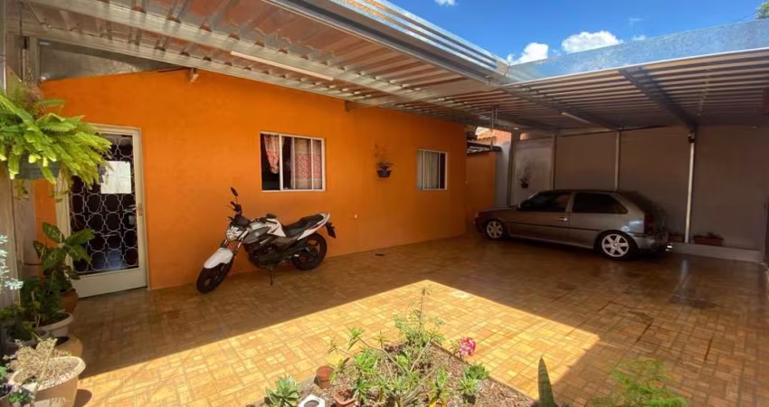 Casa para Venda em Araraquara, Jardim Roberto Selmi Dei, 3 dormitórios, 1 suíte, 2 banheiros, 3 vagas