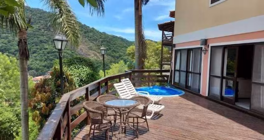 Casa em condomínio fechado com 4 quartos à venda na Avenida Ewerton Xavier, Itaipu, Niterói