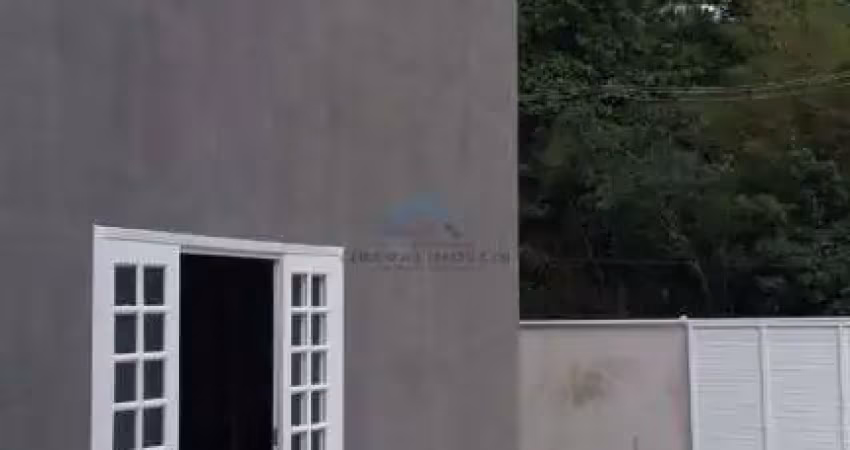 Casa com 2 quartos à venda na Rua Expedicionário Luís Lópes Dorneles, Maria Paula, São Gonçalo