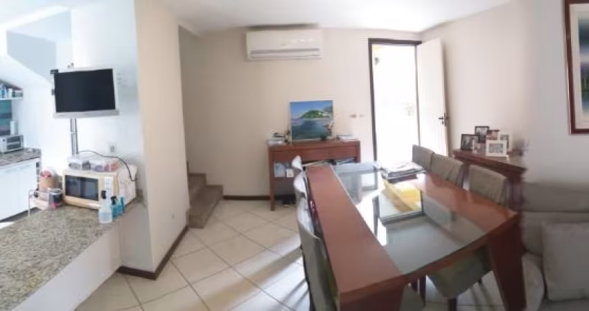 Casa de Condomínio com 3 dorms, Maria Paula, Niterói - R$ 440 mil, Cod: 947
