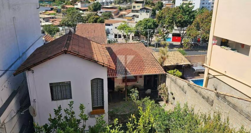 Casa à venda, 3 quartos, 1 suíte, 3 vagas, Santa Amélia - Belo Horizonte/MG
