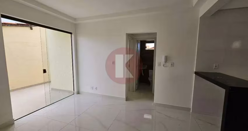 Apartamento de 02 quartos com área privativa em venda nova