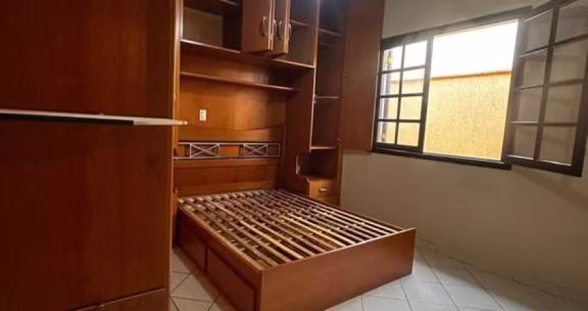 Casa para Venda em São Paulo, Vila Zat, 3 dormitórios, 1 suíte, 2 banheiros, 1 vaga