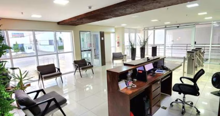 Linda Sala Comercial de 32m² em São Bernardo do Campo: 1 Vaga de garagem, 1 Banheiro privativo e copa!