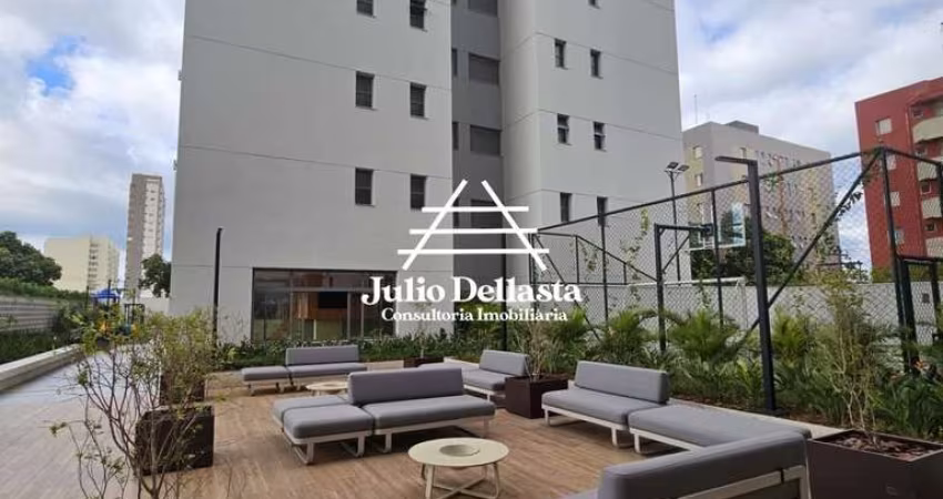 APARTAMENTO COM VARANDA GOURMET