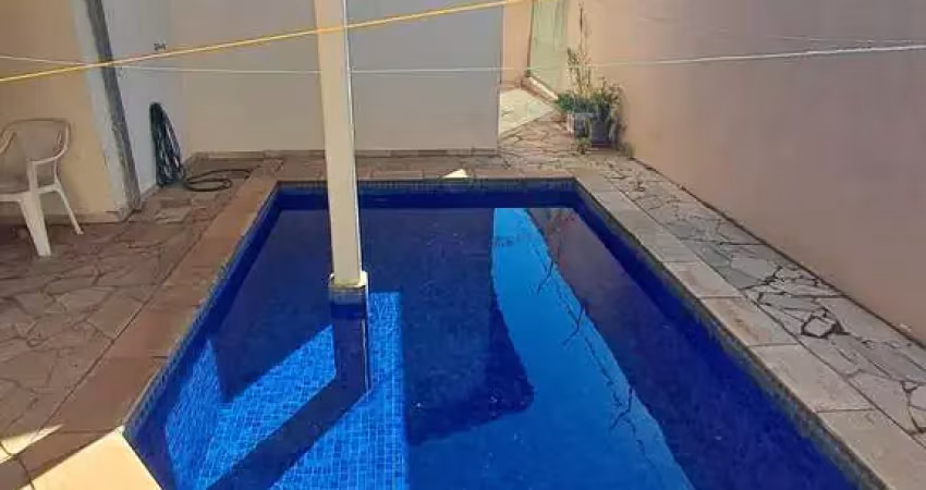 Casa comercial à venda no Jardim Terra Branca, Bauru 