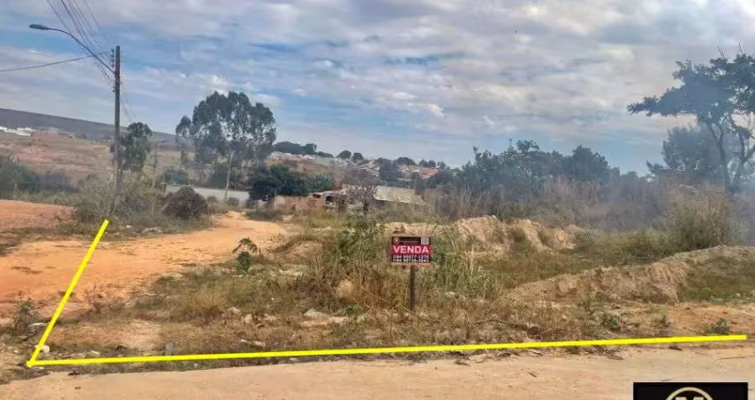 Terreno à venda na Rua 14, Setor Universitário, Caldas Novas