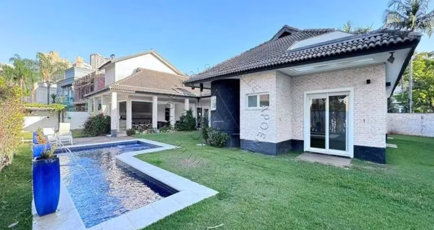 Casa em condomínio fechado com 6 quartos para alugar na Berlim, 155, Alphaville Residencial Zero, Barueri