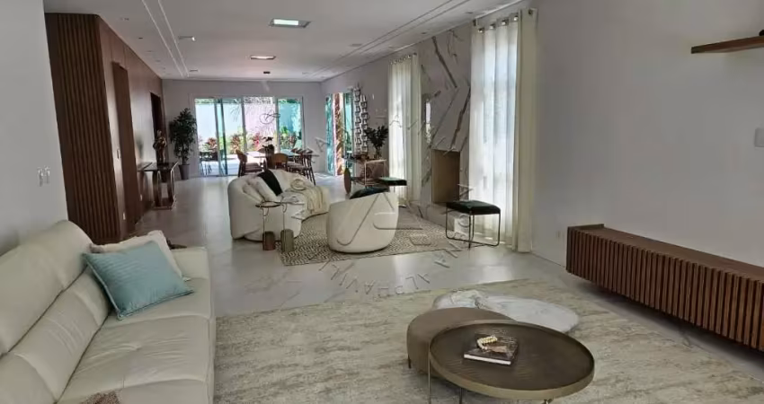 Casa em condomínio fechado com 4 quartos à venda na Alameda dos Jequitibás, 210, Alphaville, Santana de Parnaíba