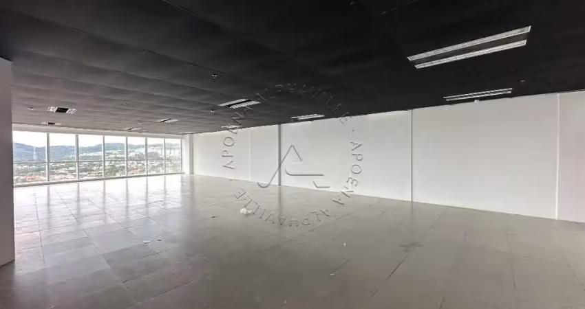 Sala comercial para alugar na Avenida Andrômeda, 885, Alphaville, Barueri
