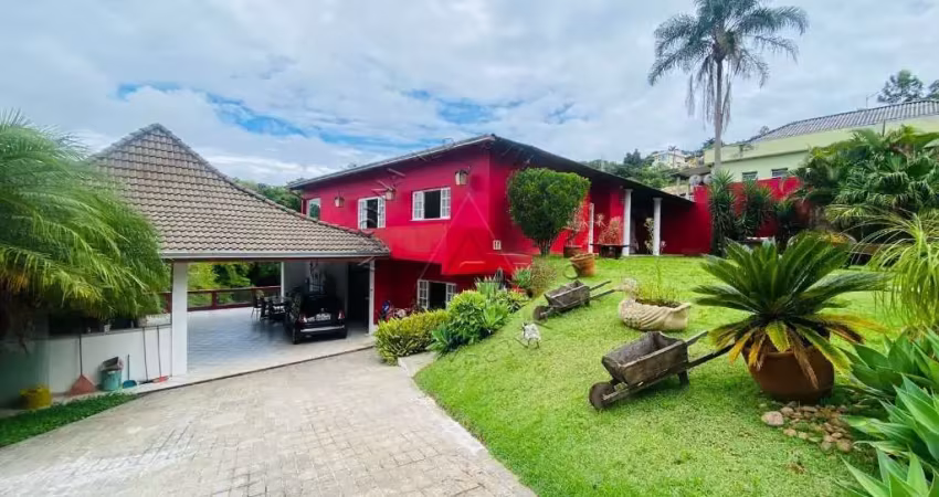 Casa em condomínio fechado com 5 quartos à venda na Rua Tiradentes, 97, Parque Vila Rica, Santana de Parnaíba