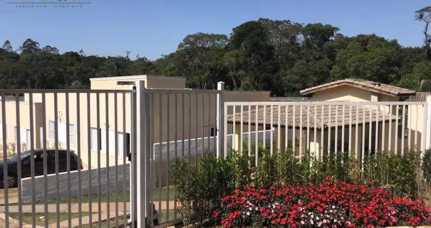 Sobrado à venda em Cotia, com 3 quartos, com 110 m²