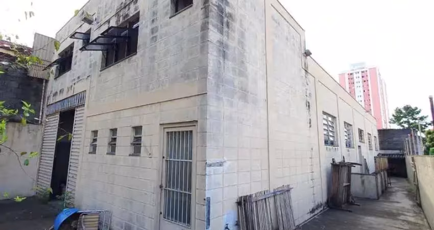 Barracão / Galpão / Depósito à venda na Rua Lindório, 221, Vila Domitila, São Paulo