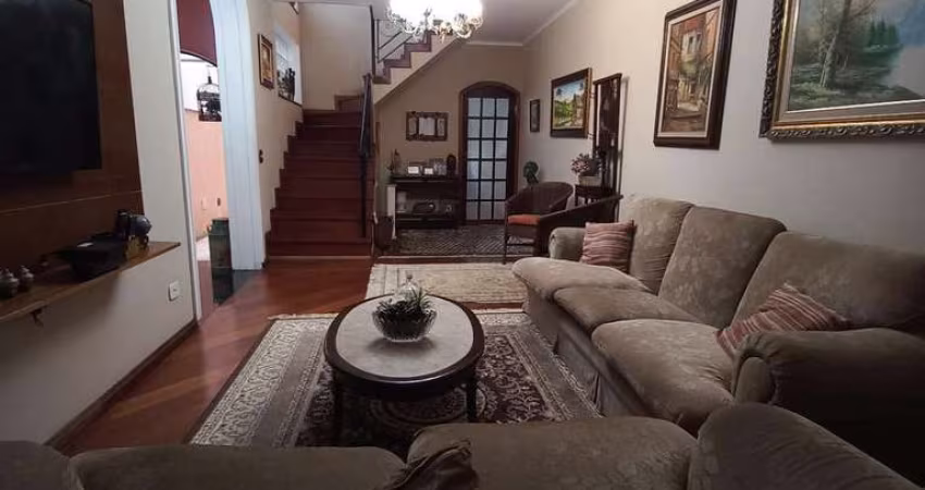 Sobrado à venda em São Paulo, Jardim Textil, com 3 quartos, com 200 m²