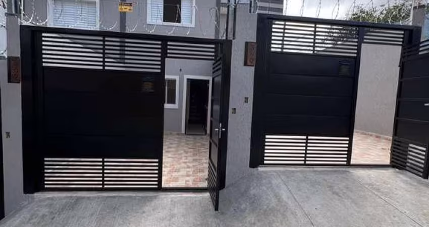 Sobrado à venda em São Paulo, Parque Guaianazes, com 2 quartos, com 63 m²