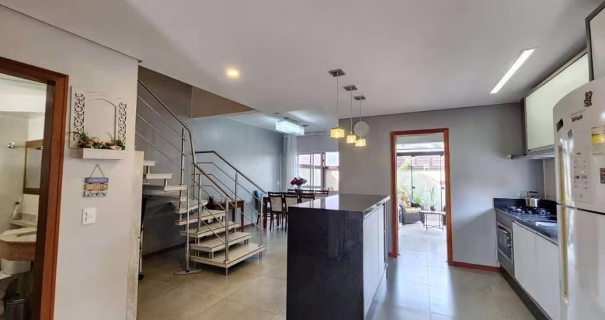 Casa com 3 dormitórios para alugar, 129 m² por R$ 7.320,00/mês - Campeche - Florianópolis/SC