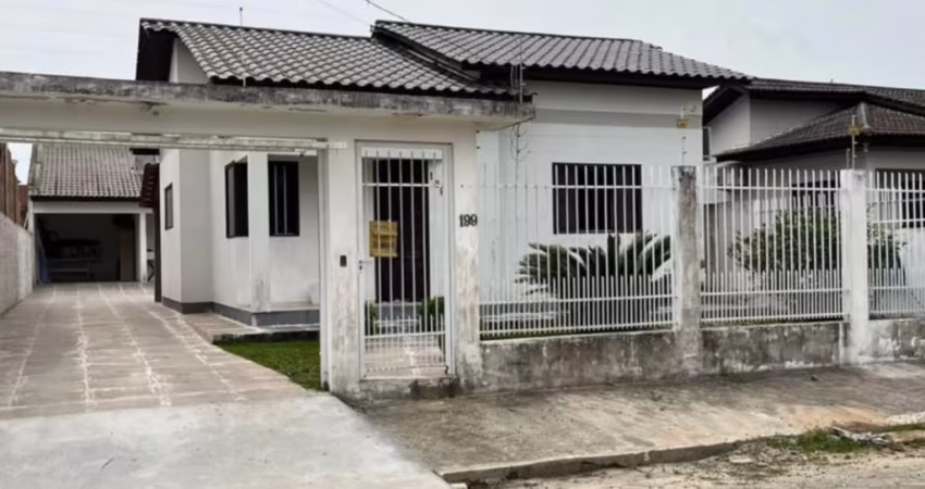 Ótima casa pronta para morar com suíte