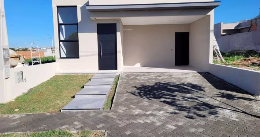 Casa em Condomínio para Venda em Paulínia, Parque Brasil 500, 3 dormitórios, 1 suíte, 3 banheiros, 2 vagas