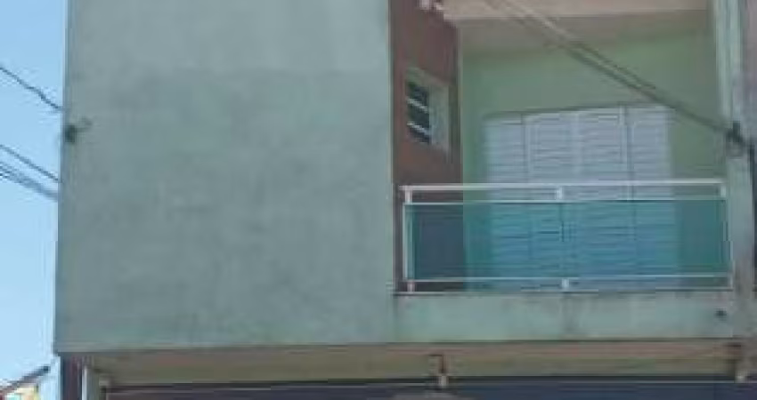 EXCELENTE SOBRADO COM SALÃO E PISCINA - MUDE JÁ!