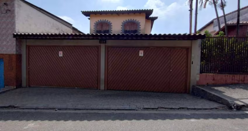 EXCELENTE SOBRADO - COM PISCINA - TERRENO 300.00 M²