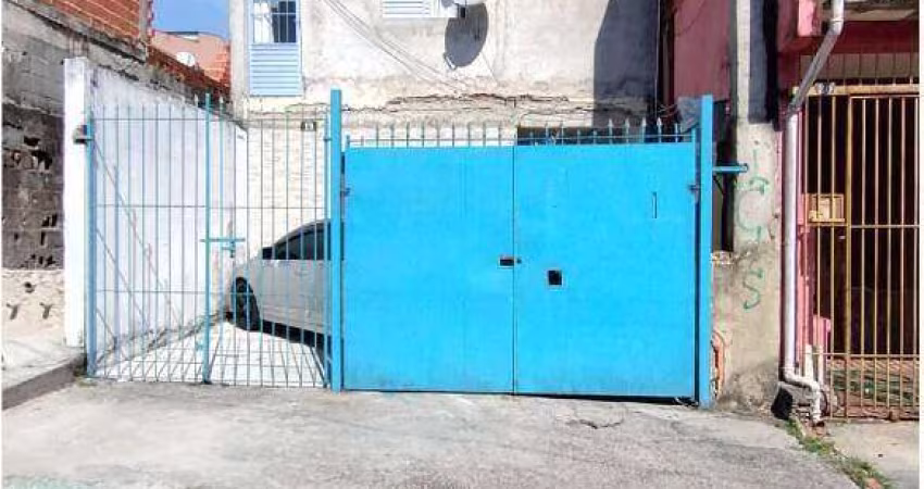 ÓTIMA OPORTUNIDADE - SOBRADO - COM EXCELENTE LOCALIZAÇÃO