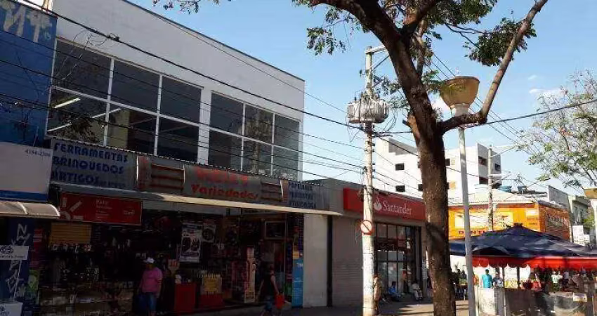 Calçadão de carapicuiba - ao lado do banco santander