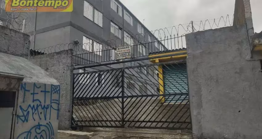 Apartamento à venda na Cohab, Carapicuíba 