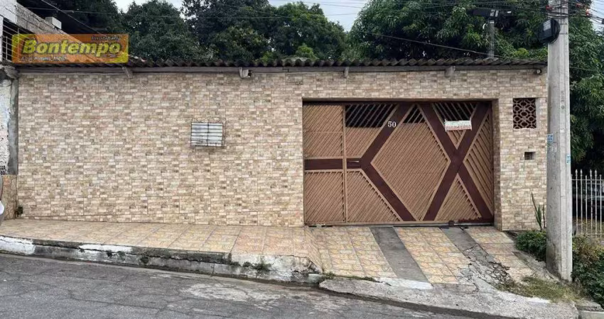 Casa com 3 quartos à venda na Vila Jussara, Carapicuíba 