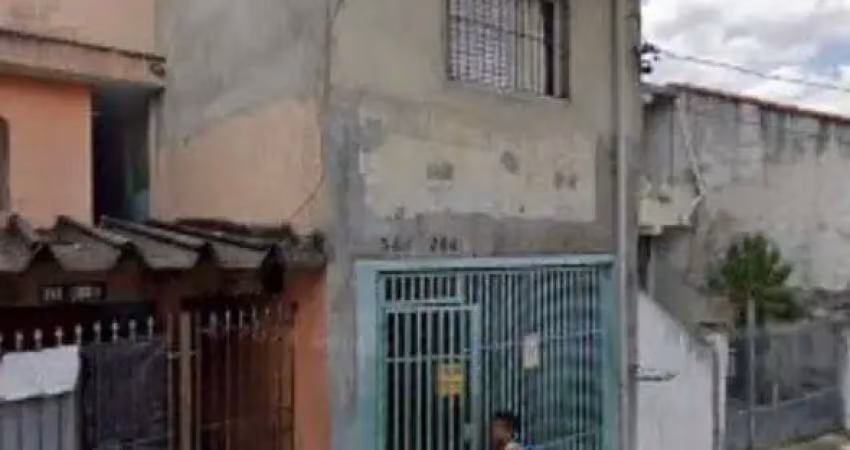 Casa à venda na Vila Capriotti, Carapicuíba 