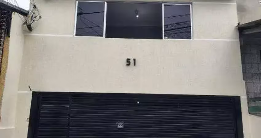 Casa com 4 quartos à venda no Jardim Tonato, Carapicuíba 