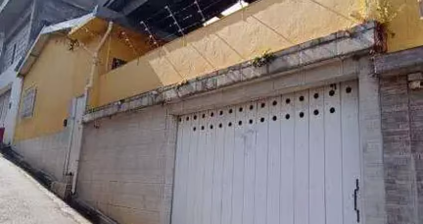 Casa com 2 quartos para alugar no Centro, Carapicuíba 
