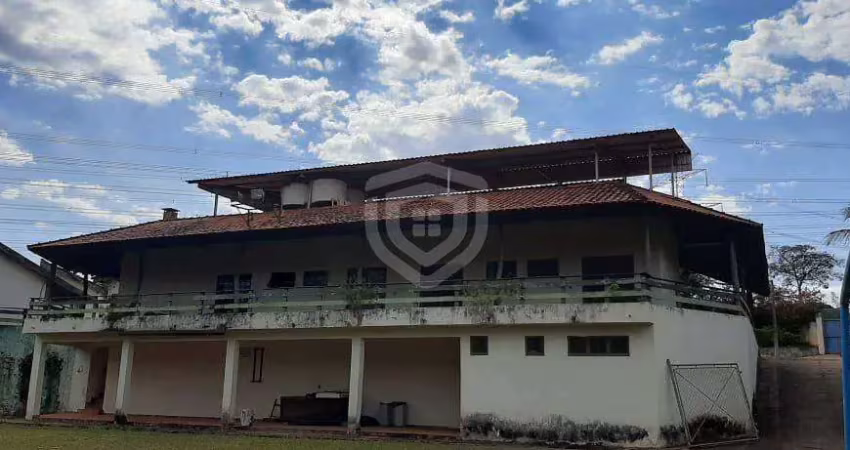 Chácara à Vendas jardim Ivone Bauru, com lazer completo e Casa com 5 Quartos