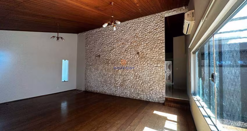 CASA VILA GUEDES DE AZEVEDO | 5 QUARTOS | 4 SUÍTES | 2 SALAS | 3 VAGAS
