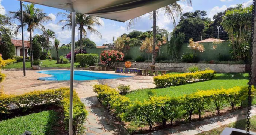 Casa no Condomínio Shangrila em Bauru, com 4 Quartos, 3 Salas e 4 Garagens