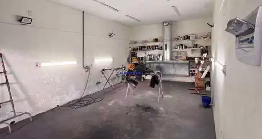 Barracão vila idependência 150m² | 1 escritorio | 1 banheiro | mezanino