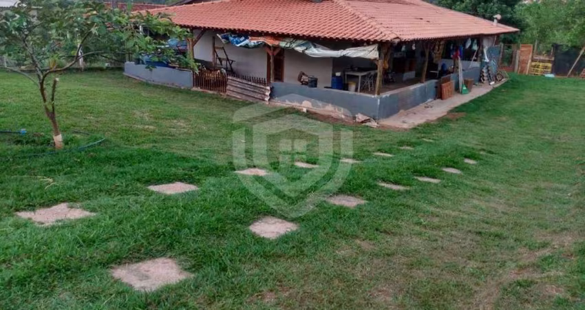 Chácara à Venda com 2.152 metros de Área em Piratininga