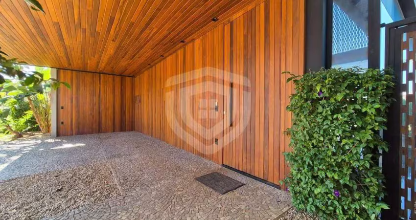 Casa com 3 suítes à venda no condomínio Tamboré