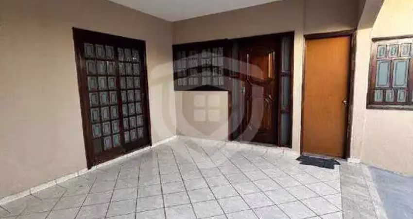 Casa com 3 quartos para locação no bairro bela vista