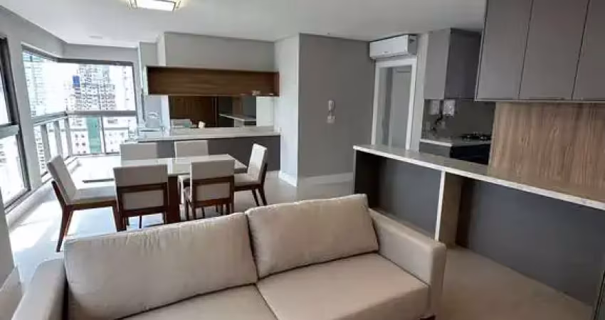 Apartamento com 3 quartos para alugar na Rua 2414, Centro, Balneário Camboriú