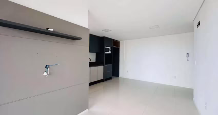Apartamento com 3 quartos para alugar na Rua Aririba, Praia Brava, Itajaí