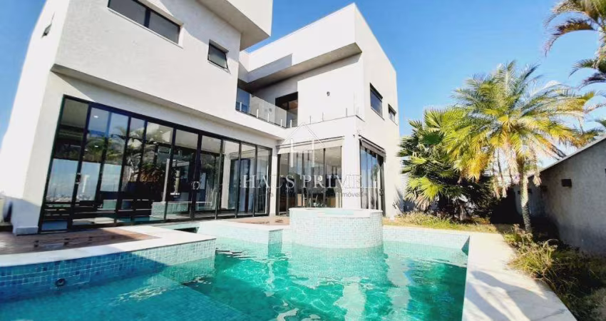 Venda | Casa com 530 m², 4 suites, 6 vagas. Granja Viana SP.
