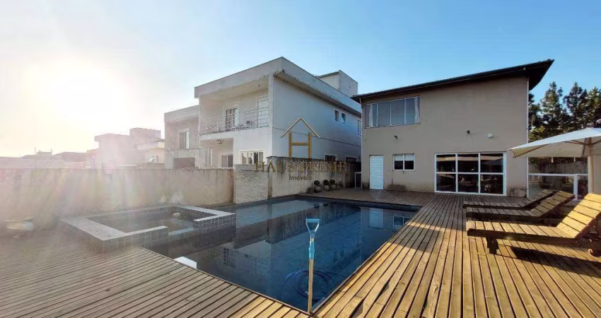 Venda | Casa com 200 m², 3 dormitórios, 6 vagas. Granja Viana Cotia SP