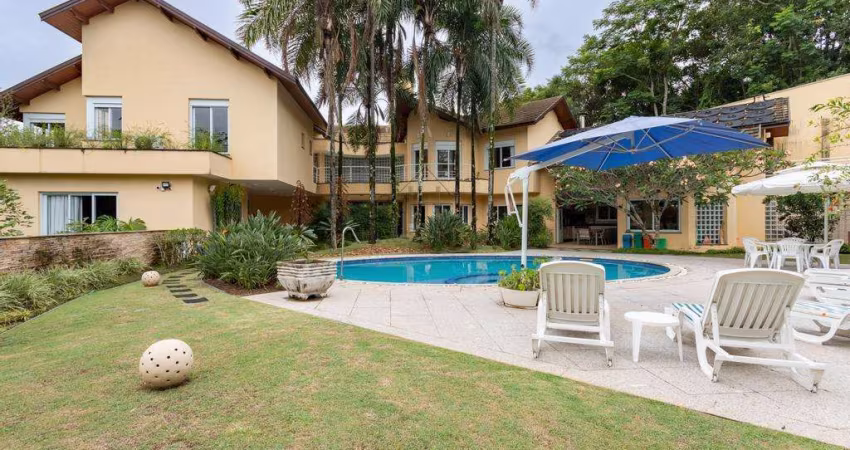 Casa para alugar em Cotia, Granja Viana II, com 5 quartos, com 825 m²